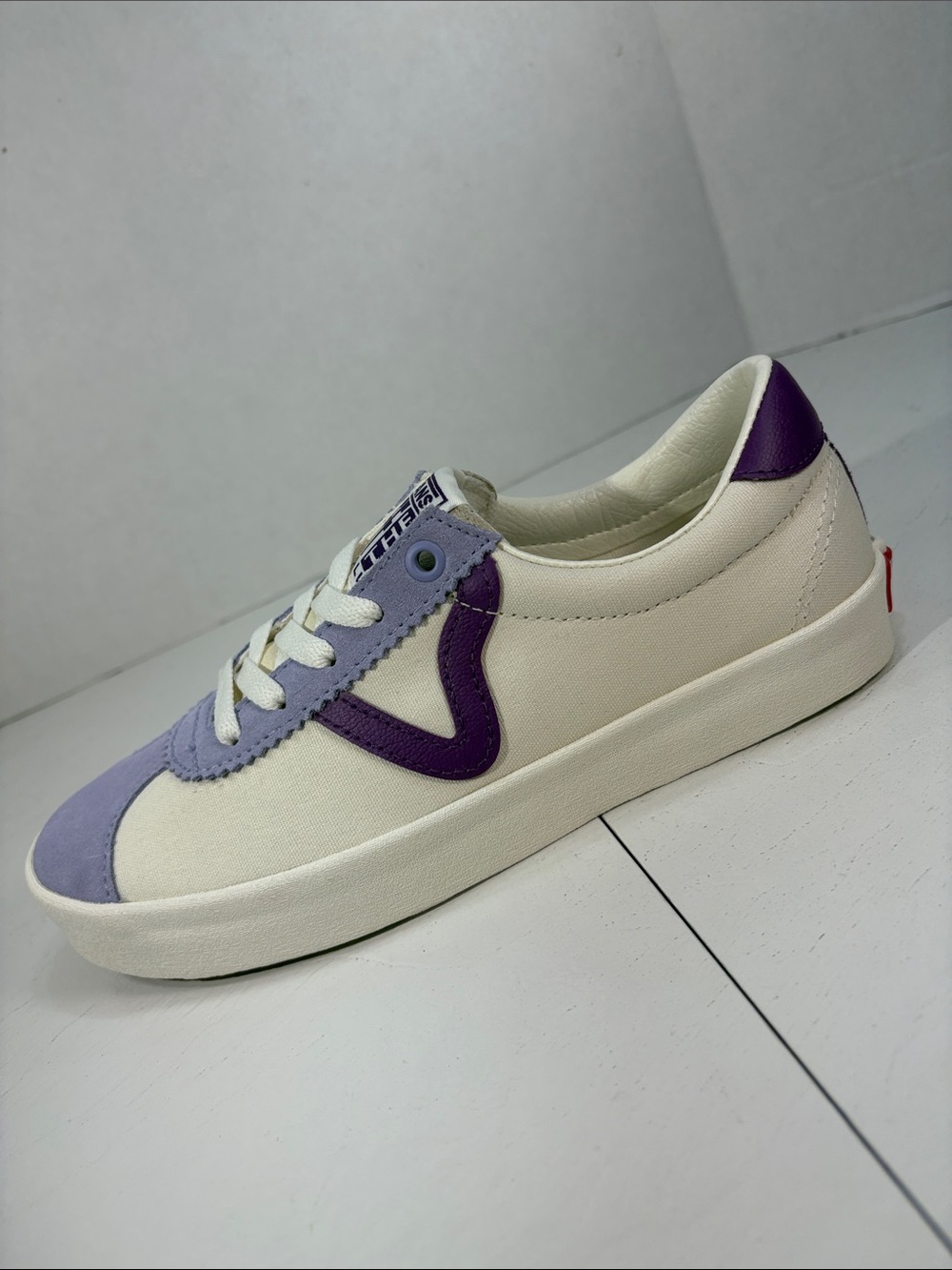 NWT Vans Sport Tri-Tone Purple Sneakers Women’s 7.5 - Picture 3 of 10